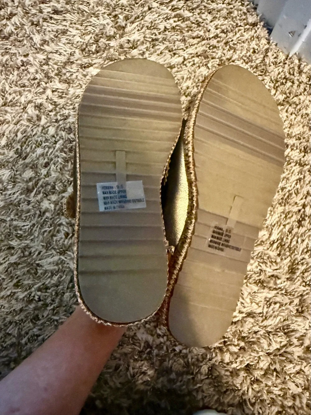 Yellow Box Metallic Herana Slide Sandals - Picture 3 of 3